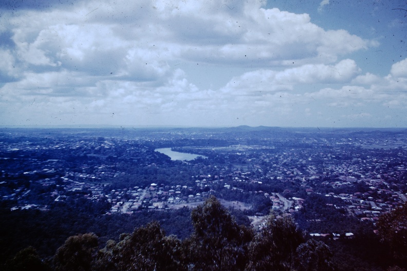 1960_March_-_Brisbane_from_Mt_Cootha.JPG