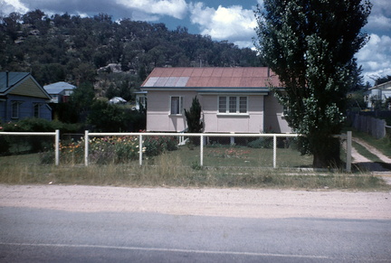 2-13 Australisch huis voor de oorlog gebouwd